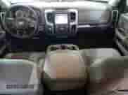 2017 Ram 1500 Big Horn z VIN 1C6RR7LT1HS587005, wystawiony jako Copart lot #59931765 z przebiegiem 122 180 mil mil oraz Szkoda całkowita • Salvage title. Historia ofert i sprzedaży dostępna na DreamBid. Obrazek 8.