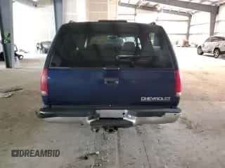 1999 Chevrolet Suburban с VIN 3GNEC16R5XG218523, выставлен на аукционе Copart как лот 72568494 с пробегом 297 020 миль миль и Списание • Salvage title. История ставок и продаж доступна на DreamBid. Изображение 6.