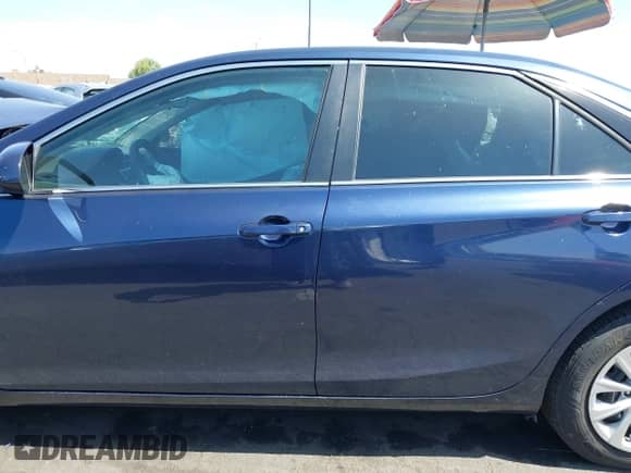 2015 Toyota Camry LE с VIN 4T1BD1FK7FU170834, выставлен на аукционе IAAI как лот 42283136 с пробегом Не указан миль и . История ставок и продаж доступна на DreamBid. Изображение 15.