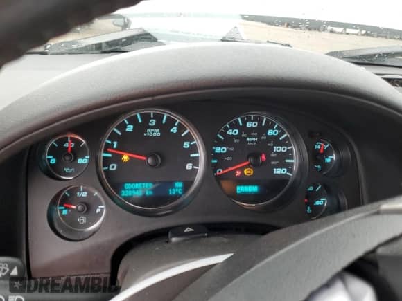 2010 GMC Sierra 1500 Denali z VIN 3GTRKXE20AG265339, wystawiony jako Copart lot #79364264 z przebiegiem 328 942 mil mil oraz Szkoda całkowita • Salvage title. Historia ofert i sprzedaży dostępna na DreamBid. Obrazek 9.