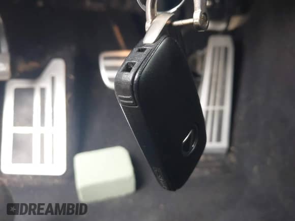 2016 Lexus RC 200t F Sport с VIN JTHHA5BC6G5000780, выставлен на аукционе IAAI как лот 43255321 с пробегом 80 499 миль миль и . История ставок и продаж доступна на DreamBid. Изображение 11.