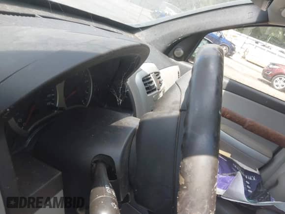2005 Chevrolet Equinox LT с VIN 2CNDL73F756040975, выставлен на аукционе IAAI как лот 43042043 с пробегом Не указан миль и . История ставок и продаж доступна на DreamBid. Изображение 7.