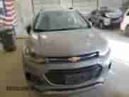 2019 Chevrolet Trax LT с VIN KL7CJPSB5KB765291, выставлен на аукционе Copart как лот 84942055 с пробегом 43 100 миль миль и Списание • Salvage title. История ставок и продаж доступна на DreamBid. Изображение 5.