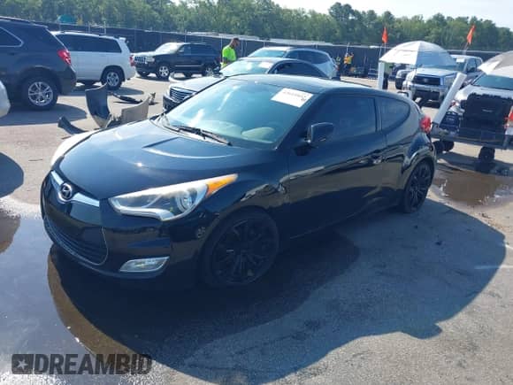 2012 Hyundai Veloster w/Black Int z VIN KMHTC6AD4CU078413, wystawiony jako IAAI lot #42611032 z przebiegiem 142 295 mil mil oraz . Historia ofert i sprzedaży dostępna na DreamBid. Obrazek 17.