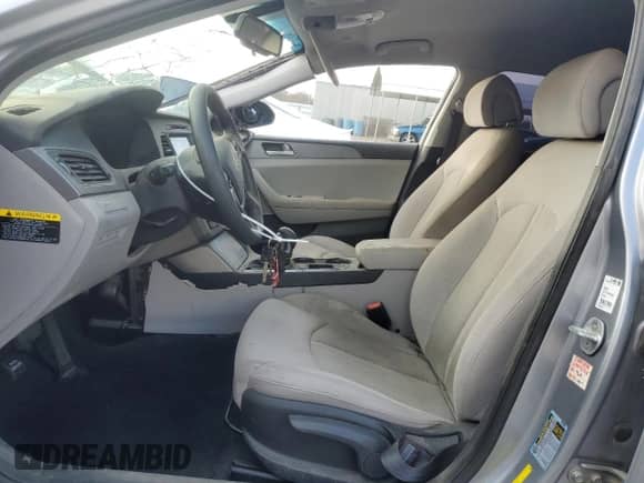 2016 Hyundai Sonata SE с VIN 5NPE24AF5GH316856, выставлен на аукционе Copart как лот 86188644 с пробегом 124 923 миль миль и Списание • Salvage title. История ставок и продаж доступна на DreamBid. Изображение 7.