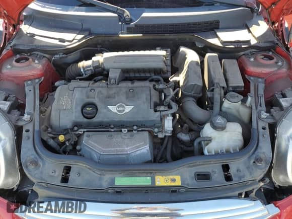 2011 MINI Hardtop с VIN WMWSU3C50BT095082, выставлен на аукционе Copart как лот 85196635 с пробегом 63 123 миль миль и Чистый • Clean title. История ставок и продаж доступна на DreamBid. Изображение 11.