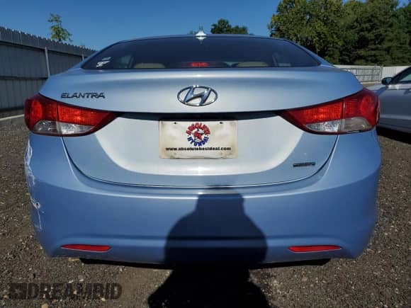 2011 Hyundai Elantra Limited z VIN KMHDH4AE1BU106637, wystawiony jako Copart lot #70347205 z przebiegiem 196 132 mil mil oraz Szkoda całkowita • Salvage title. Historia ofert i sprzedaży dostępna na DreamBid. Obrazek 6.