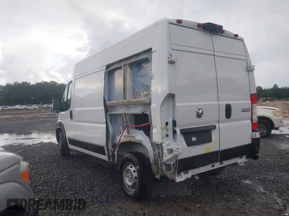2023 Ram ProMaster Cargo with VIN 3C6LRVBG4PE576936, listed as a IAAI auction lot 42566007 with 17,721 mi miles and . Bid and sale history available at DreamBid. Image 3.