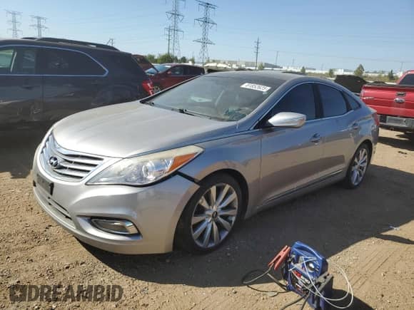 2014 Hyundai Azera Limited с VIN KMHFH4JG9EA342839, выставлен на аукционе Copart как лот 81852625 с пробегом 130 561 миль миль и Чистый • Clean title. История ставок и продаж доступна на DreamBid. Изображение 1.