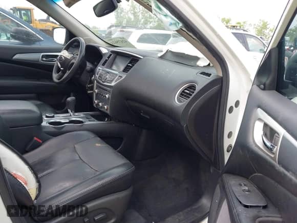 2017 Nissan Pathfinder SV with VIN 5N1DR2MM9HC642769, listed as a IAAI auction lot 42475621 with 110,180 mi miles and . Bid and sale history available at DreamBid. Image 5.