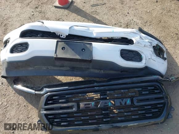 2023 Ram 1500 Lone Star z VIN 1C6RREBT8PN553095, wystawiony jako IAAI lot #41647688 z przebiegiem 18 574 mil mil oraz . Historia ofert i sprzedaży dostępna na DreamBid. Obrazek 12.