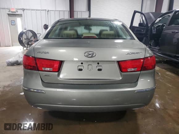 2010 Hyundai Sonata SE с VIN 5NPEU4AC8AH649883, выставлен на аукционе Copart как лот 60251725 с пробегом 117 182 миль миль и Списание • Salvage title. История ставок и продаж доступна на DreamBid. Изображение 6.