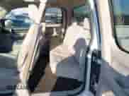 2009 Chevrolet Silverado 1500 LT z VIN 1GCEC29J49Z272449, wystawiony jako IAAI lot #43393721 z przebiegiem 162 795 mil mil oraz . Historia ofert i sprzedaży dostępna na DreamBid. Obrazek 8.