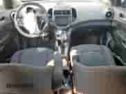 2016 Chevrolet Sonic LT с VIN 1G1JC5SH9G4159901, выставлен на аукционе Copart как лот 80360335 с пробегом 78 045 миль миль и Списание • Salvage title. История ставок и продаж доступна на DreamBid. Изображение 8.