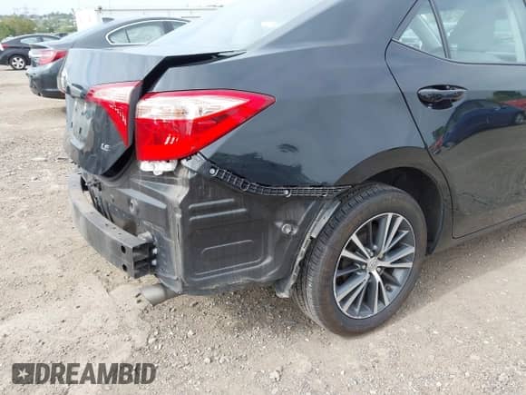 2019 Toyota Corolla LE с VIN 2T1BURHE9KC173896, выставлен на аукционе IAAI как лот 43279490 с пробегом 57 671 миль миль и . История ставок и продаж доступна на DreamBid. Изображение 6.