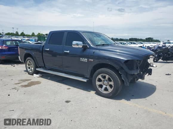2016 Ram 1500 Laramie z VIN 1C6RR7VT6GS268937, wystawiony jako Copart lot #62875935 z przebiegiem 145 060 mil mil oraz Szkoda całkowita • Salvage title. Historia ofert i sprzedaży dostępna na DreamBid. Obrazek 4.