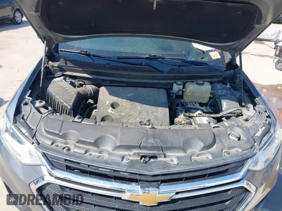 2018 Chevrolet Traverse LS с VIN 1GNERFKW1JJ106122, выставлен на аукционе IAAI как лот 42962543 с пробегом Не указан миль и . История ставок и продаж доступна на DreamBid. Изображение 10.