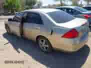 2006 Honda Accord LX с VIN 1HGCM56466A005605, выставлен на аукционе IAAI как лот 42931071 с пробегом 208 718 миль миль и . История ставок и продаж доступна на DreamBid. Изображение 3.