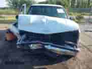 1999 Chevrolet Tahoe Z71 с VIN 1GNEK13R7XJ555202, выставлен на аукционе IAAI как лот 42869694 с пробегом 214 699 миль миль и . История ставок и продаж доступна на DreamBid. Изображение 6.