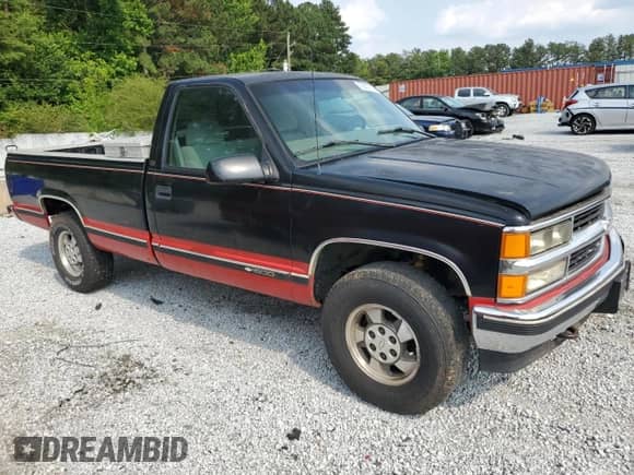 1997 Chevrolet Silverado 1500 z VIN 1GCEK14R0VZ190223, wystawiony jako Copart lot #59297615 z przebiegiem 443 338 mil mil oraz Czysty tytuł • Clean title. Historia ofert i sprzedaży dostępna na DreamBid. Obrazek 4.