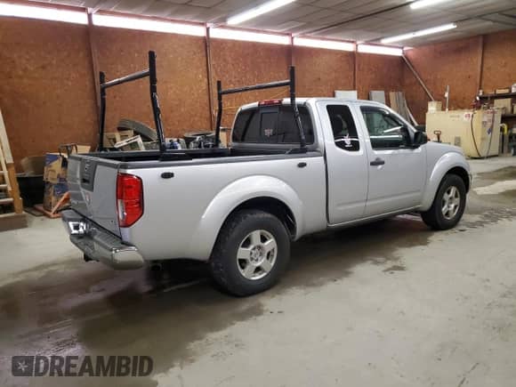 2008 Nissan Frontier SE with VIN 1N6AD06U98C409253, listed as a Copart auction lot 67015825 with 81,393 mi miles and Clean title. Bid and sale history available at DreamBid. Image 3.