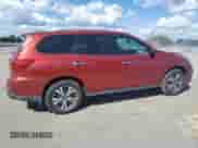 2017 Nissan Pathfinder S with VIN 5N1DR2MM0HC623091, listed as a Copart auction lot 85642005 with 131,377 mi miles and Clean title. Bid and sale history available at DreamBid. Image 3.