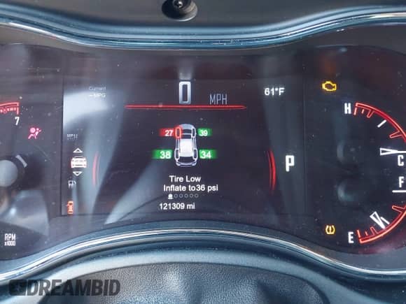 2014 Dodge Durango R/T with VIN 1C4SDHCT3EC524122, listed as a IAAI auction lot 43087390 with 121,309 mi miles and . Bid and sale history available at DreamBid. Image 7.