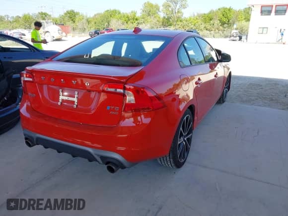 2018 Volvo S60 Dynamic с VIN YV140MTL8J2460974, выставлен на аукционе IAAI как лот 41535457 с пробегом 59 272 миль миль и . История ставок и продаж доступна на DreamBid. Изображение 4.