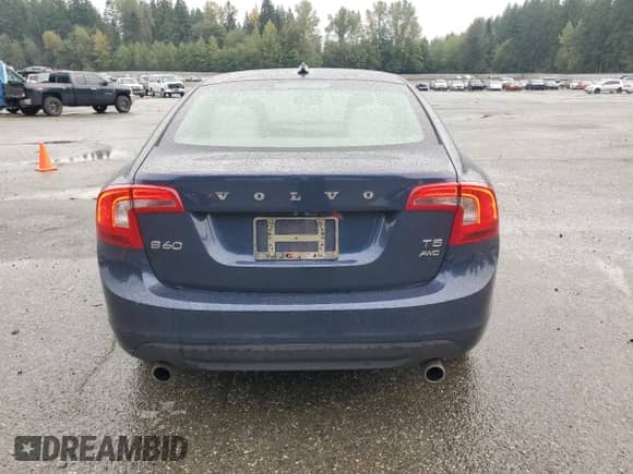2013 Volvo S60 T5 с VIN YV1612FH3D2202495, выставлен на аукционе Copart как лот 81926815 с пробегом 91 364 миль миль и Чистый • Clean title. История ставок и продаж доступна на DreamBid. Изображение 6.