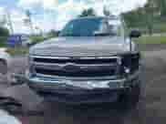 2007 Chevrolet Silverado 1500 1LT z VIN 1GCEK19J47Z577508, wystawiony jako IAAI lot #42514347 z przebiegiem 183 518 mil mil oraz . Historia ofert i sprzedaży dostępna na DreamBid. Obrazek 12.