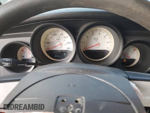 2006 Dodge Charger Fleet с VIN 2B3KA43R46H486275, выставлен на аукционе Copart как лот 70095664 с пробегом 181 643 миль миль и Списание • Salvage title. История ставок и продаж доступна на DreamBid. Изображение 9.