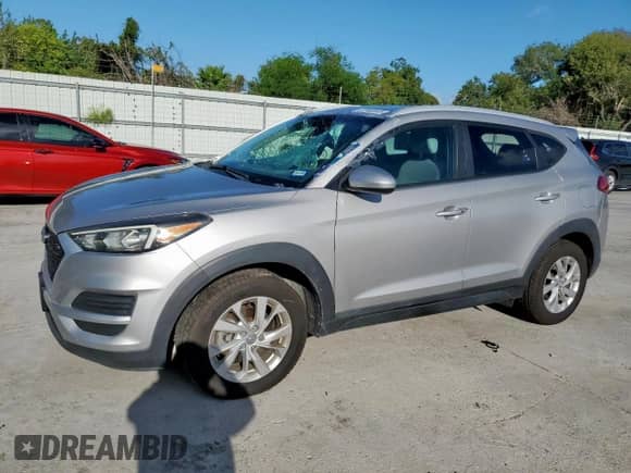 2020 Hyundai Tucson Value с VIN KM8J33A49LU141494, выставлен на аукционе Copart как лот 83968305 с пробегом 80 527 миль миль и Списание • Salvage title. История ставок и продаж доступна на DreamBid. Изображение 1.