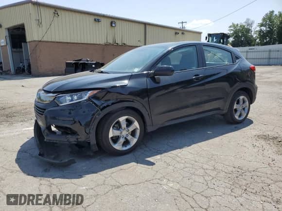 2022 Honda HR-V LX с VIN 3CZRU5H35NM739631, выставлен на аукционе Copart как лот 67730465 с пробегом 60 231 миль миль и Списание • Salvage title. История ставок и продаж доступна на DreamBid. Изображение 1.