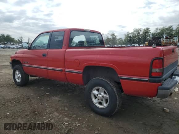 1997 Dodge 1500 z VIN 3B7HF13ZXVM599298, wystawiony jako Copart lot #74320614 z przebiegiem Nie podano mil oraz Czysty tytuł • Clean title. Historia ofert i sprzedaży dostępna na DreamBid. Obrazek 2.