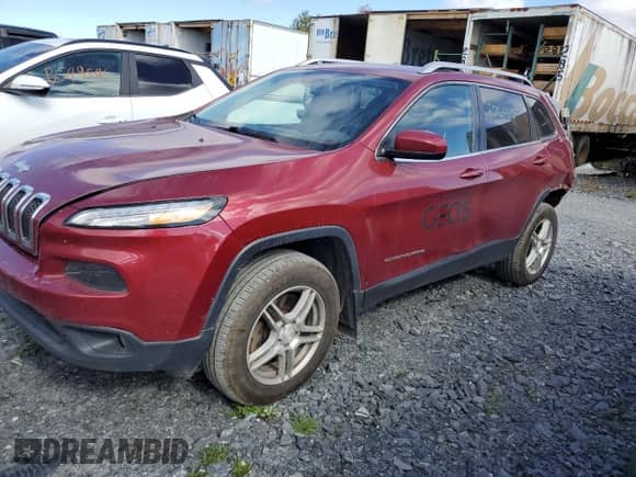 2014 Jeep Cherokee Latitude с VIN 1C4PJMCB3EW120721, выставлен на аукционе Copart как лот 80426505 с пробегом 195 099 миль миль и Списание • Salvage title. История ставок и продаж доступна на DreamBid. Изображение 1.