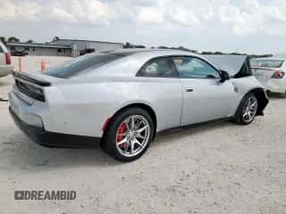 2024 Dodge Charger Scat Pack с VIN 2C3CDBDK6RR208111, выставлен на аукционе Copart как лот 58274025 с пробегом 962 миль миль и Списание • Salvage title. История ставок и продаж доступна на DreamBid. Изображение 3.