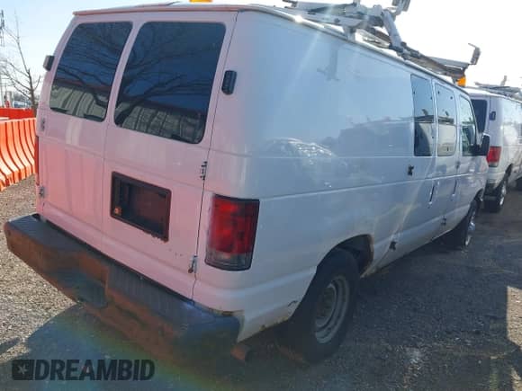 2010 Ford Econoline Cargo Commercial with VIN 1FTNE2EL1ADA10309, listed as a IAAI auction lot 41833946 with 136,578 mi miles and . Bid and sale history available at DreamBid. Image 4.