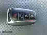 2017 Hyundai Santa Fe SE z VIN KM8SN4HF3HU232571, wystawiony jako IAAI lot #43397555 z przebiegiem 78 180 mil mil oraz . Historia ofert i sprzedaży dostępna na DreamBid. Obrazek 11.