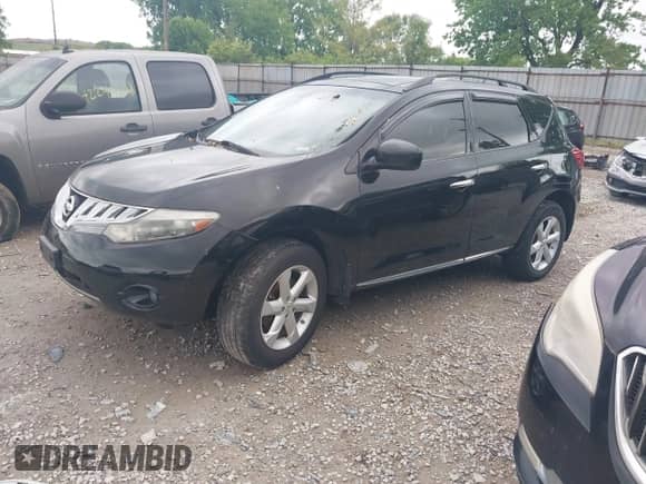 2009 Nissan Murano SL с VIN JN8AZ18W49W117314, выставлен на аукционе IAAI как лот 42263435 с пробегом 223 127 миль миль и . История ставок и продаж доступна на DreamBid. Изображение 2.