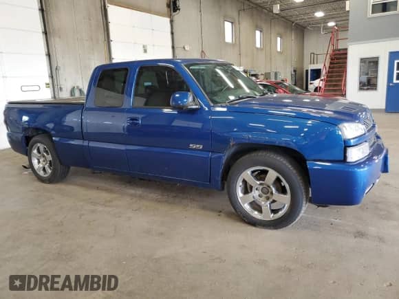 2004 Chevrolet Silverado SS z VIN 2GCEK19N641357312, wystawiony jako Copart lot #80901055 z przebiegiem 185 417 mil mil oraz Szkoda całkowita • Salvage title. Historia ofert i sprzedaży dostępna na DreamBid. Obrazek 4.