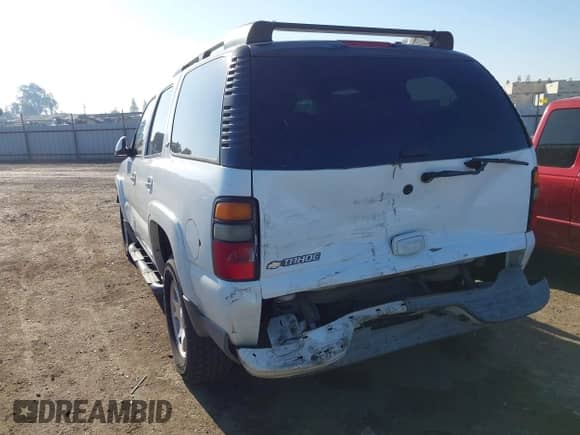 2006 Chevrolet Tahoe Z71 with VIN 1GNEK13T76R169052, listed as a IAAI auction lot 43483452 with 265,920 mi miles and . Bid and sale history available at DreamBid. Image 6.