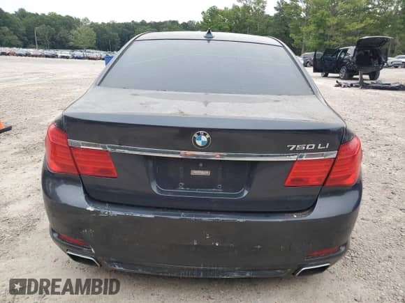 2010 BMW 7 Series 750Li xDrive with VIN WBAKC8C58AC431205, listed as a Copart auction lot 68757635 with Not provided miles and Salvage title. Bid and sale history available at DreamBid. Image 6.