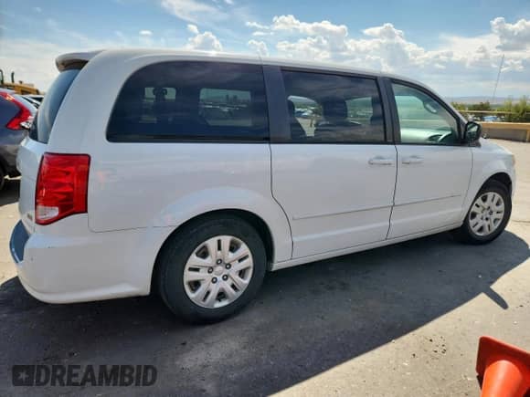 2017 Dodge Grand Caravan SE with VIN 2C4RDGBG7HR706365, listed as a Copart auction lot 71462925 with 179,272 mi miles and Clean title. Bid and sale history available at DreamBid. Image 3.