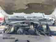 2005 Chevrolet Silverado 1500 z VIN 1GCEC14X55Z202569, wystawiony jako IAAI lot #41864801 z przebiegiem 182 567 mil mil oraz . Historia ofert i sprzedaży dostępna na DreamBid. Obrazek 10.