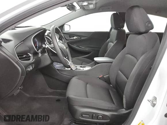 2024 Chevrolet Malibu LT with VIN 1G1ZD5ST2RF203071, listed as a Copart auction lot 49178455 with 19,176 mi miles and Clean title. Bid and sale history available at DreamBid. Image 7.