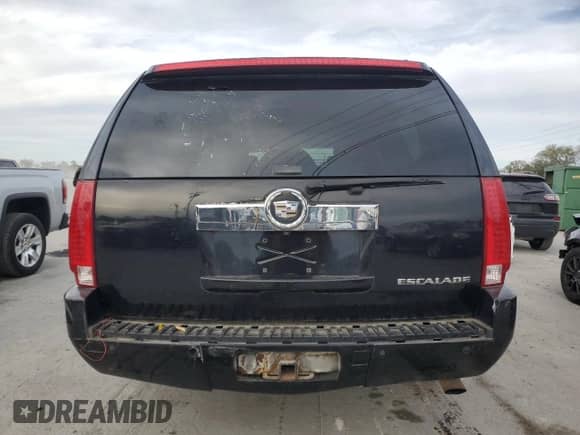 2007 Cadillac Escalade ESV with VIN 1GYFK66827R408438, listed as a Copart auction lot 90285245 with 157,341 mi miles and Clean title. Bid and sale history available at DreamBid. Image 6.