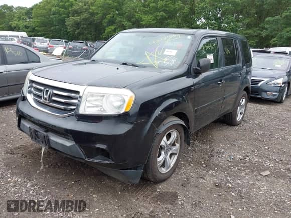2013 Honda Pilot EX-L with VIN 5FNYF4H68DB022353, listed as a IAAI auction lot 42724139 with Not provided miles and . Bid and sale history available at DreamBid. Image 2.