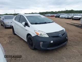 2014 Toyota Prius Three with VIN JTDKN3DU4E0361487, listed as a IAAI auction lot 43541443 with 276,637 mi miles and . Bid and sale history available at DreamBid. Image 1.