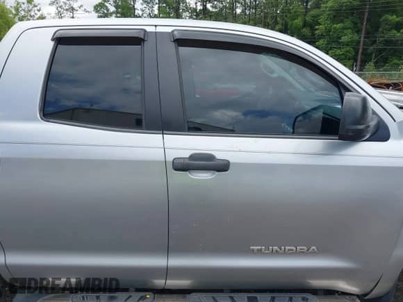 2012 Toyota Tundra z VIN 5TFRU5F14CX027982, wystawiony jako IAAI lot #42369647 z przebiegiem 169 286 mil mil oraz . Historia ofert i sprzedaży dostępna na DreamBid. Obrazek 13.