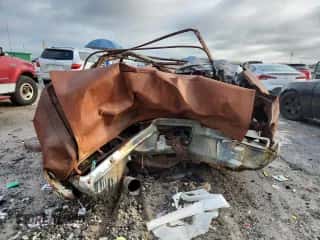 1971 Chevrolet Caprice с VIN 164671Y134698, выставлен на аукционе Copart как лот 62913795 с пробегом Не указан миль и На запчасти • Non repairable. История ставок и продаж доступна на DreamBid. Изображение 6.